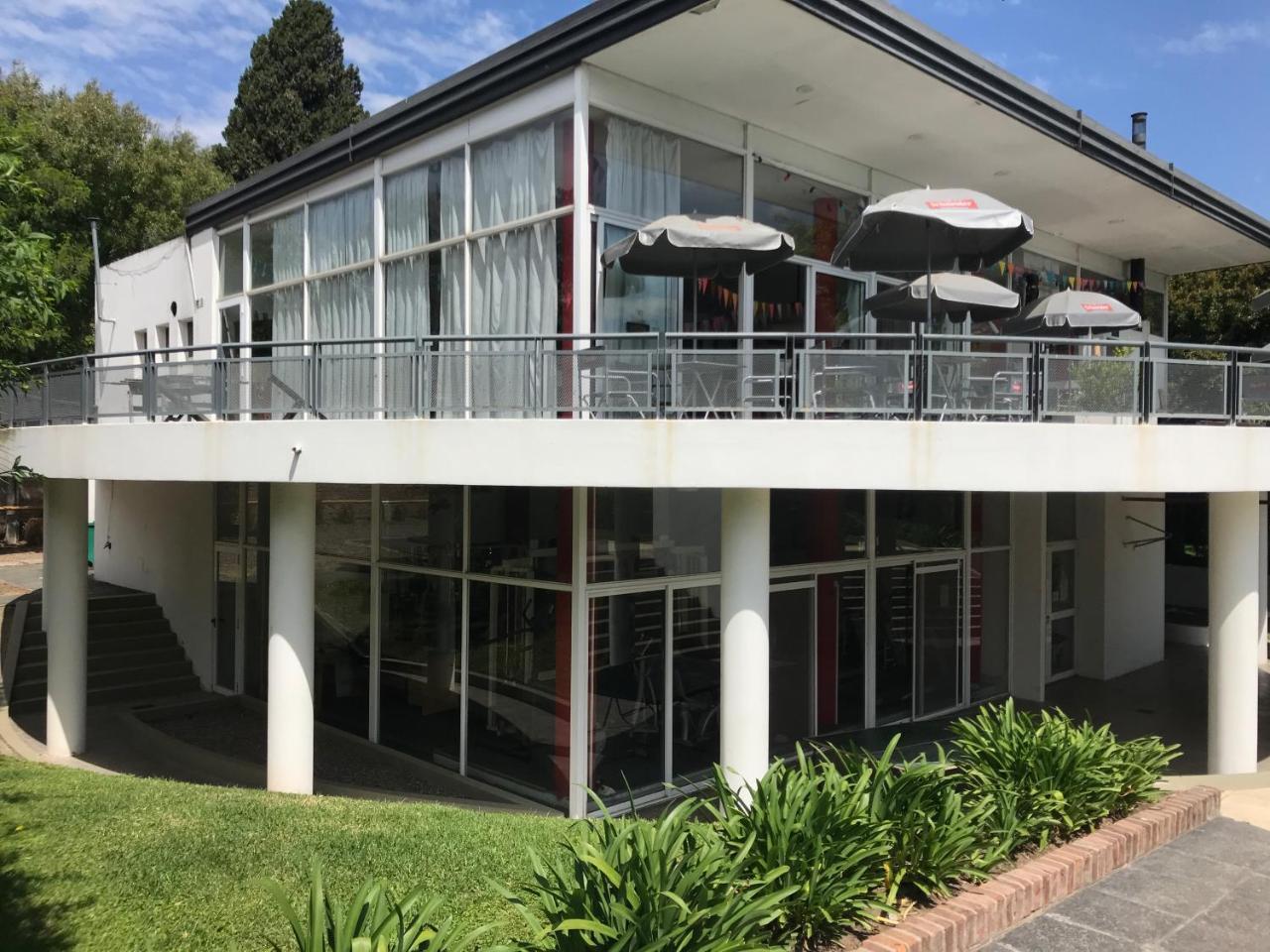 Hermoso Apartamento En Country Hosp Univ Austral Pilar  Exterior photo